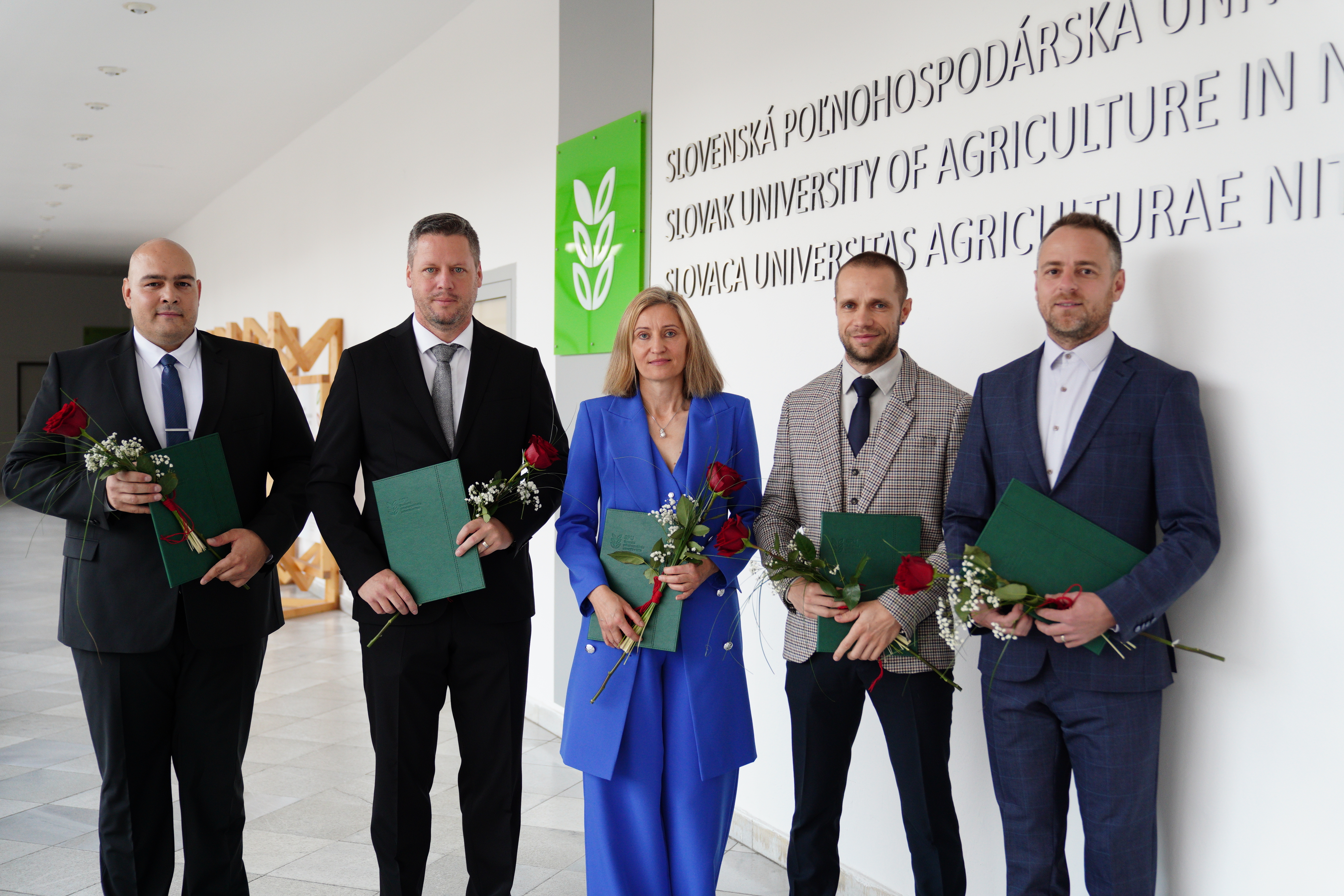 Rektorka SPU vymenovala piatich nových docentov